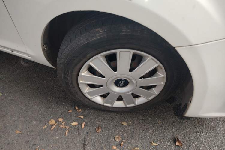 Used Ford Focus 2012 Hatchback Classic 1.8L Automatic Base Model
