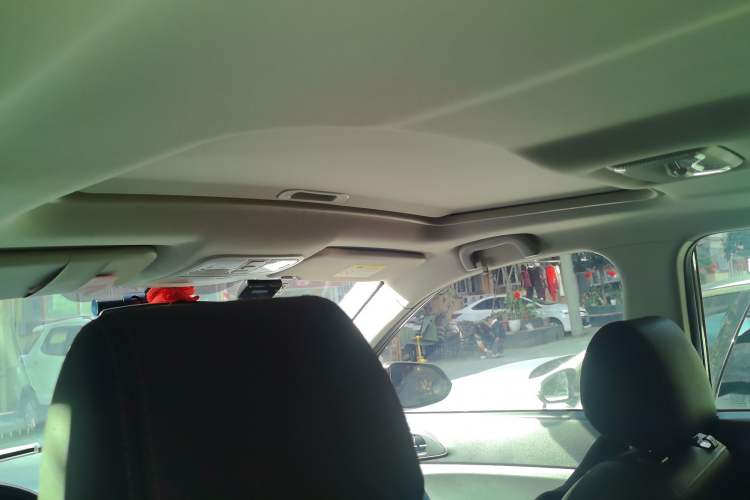 Used Changan CS35 2016 1.6L Manual Luxury Model China V Standard