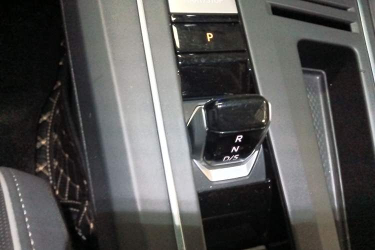 Used Volkswagen Golf 2023 280TSI DSG R-Line Lite
