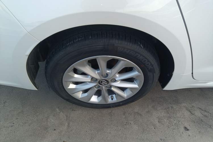 Used Toyota Corolla 2021 Dual-Motor 1.8L E-CVT Elite Edition