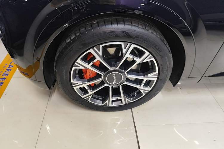 Used Lynk & Co 900 2025 1.5T Ultra Left Front Wheel Hub