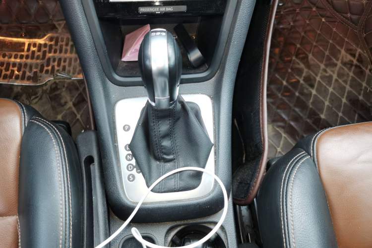 Used Volkswagen Sharan 2014 2.0 TSI Comfort Model
