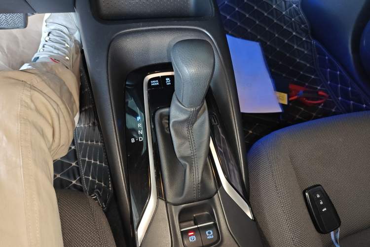 Used Toyota Levin 2022 Dual-Motor 1.8H E-CVT Leading Edition