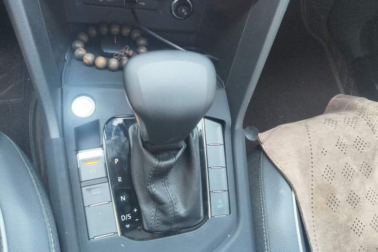 Used Volkswagen Tiguan L 2024 300TSI Automatic Two-Wheel Drive Smart Edition