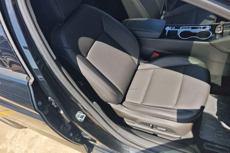 Used Buick Regal 2024 25T Deluxe Edition