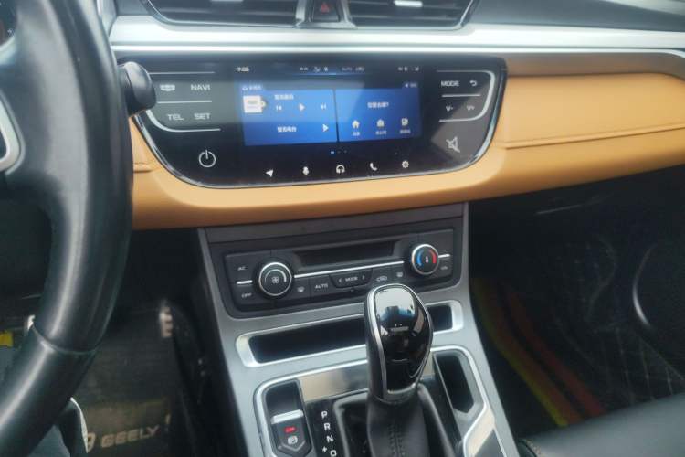Used Geely Auto Vision S1 2018 1.4T CVT Fēngruì Model Audio And AC Panel