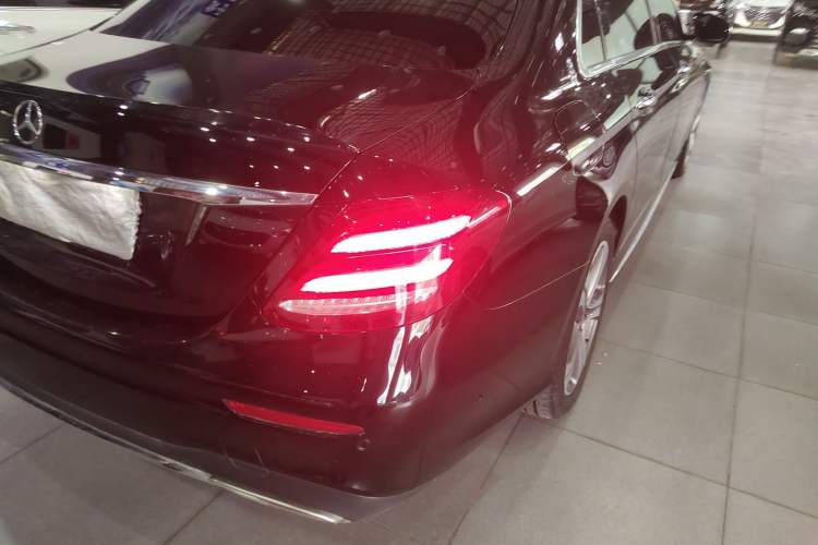 Used Mercedes-Benz E-Class 2019 E 260 L Sport Edition
