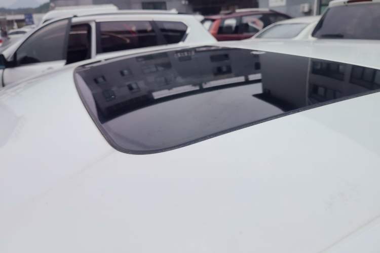 Used Buick GT 2017 15N Automatic Elite Version