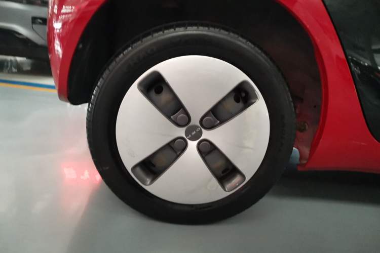 Used ORA Black Cat 2021 301 km Basic Version
