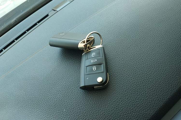 Used Volkswagen Lavida 2023 300TSI DSG Full-Comfort Edition Vehicle Key