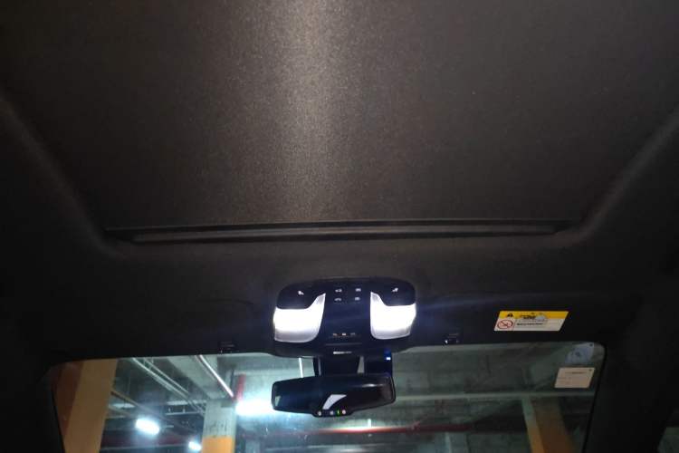 Used Buick LaCrosse 2013 2.4L SIDI Leading Comfort Version Headliner