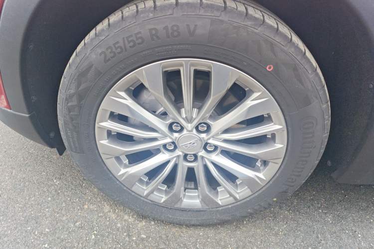 Used Cadillac XT4 2024 28T Two-Wheel-Drive Luxury Version