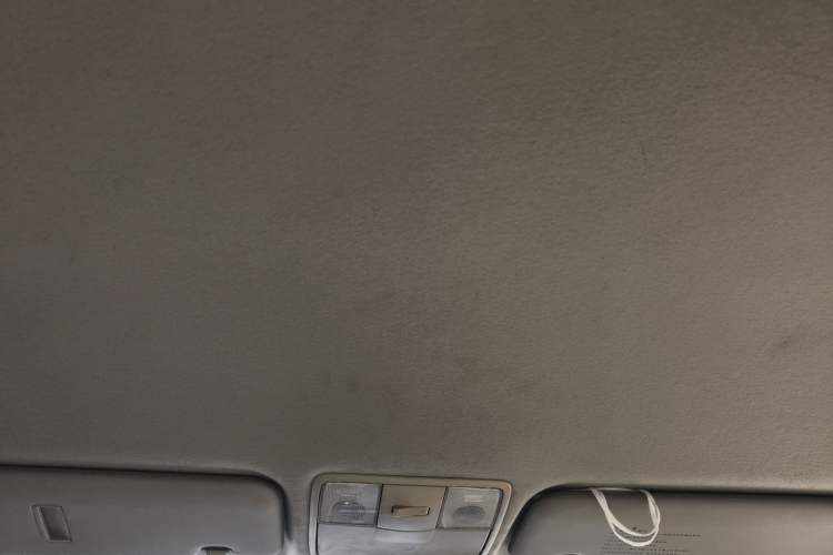 Used Hyundai Verna (older generation) 2014 1.4L Manual Smart GLS Trim
