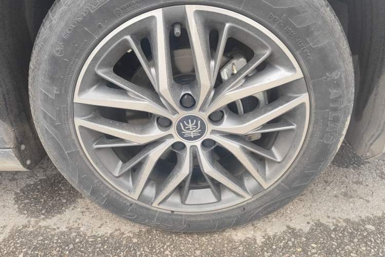 Used BYD Qin PLUS 2023 Champion Edition DM-i 120KM Beyond Model