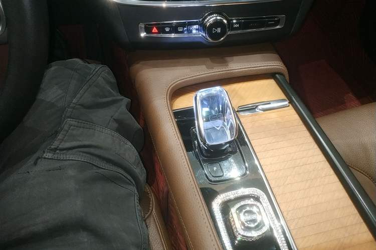 Used Volvo S90 2022 B5 Zhiyi Luxury Edition