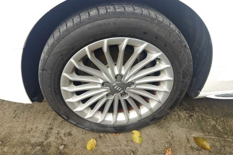 Used Audi A4L 2016 35 TFSI Collection Edition S line Comfort Model
