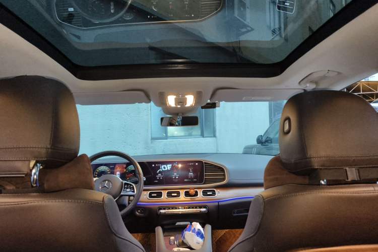 Used Mercedes-Benz GLE 2020 Facelifted GLE 350 4MATIC Luxury Edition Headliner