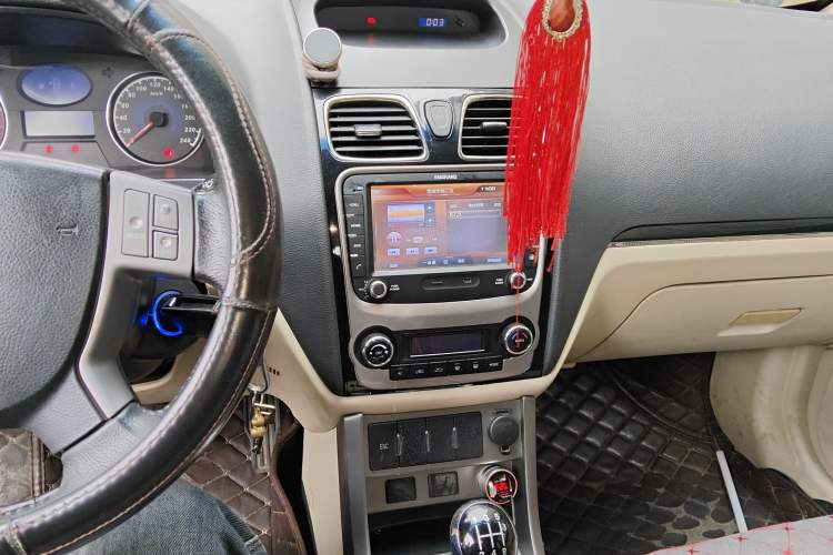 Used Geely Auto Classic Emgrand 2013 Sedan 1.8L Manual Luxury Model