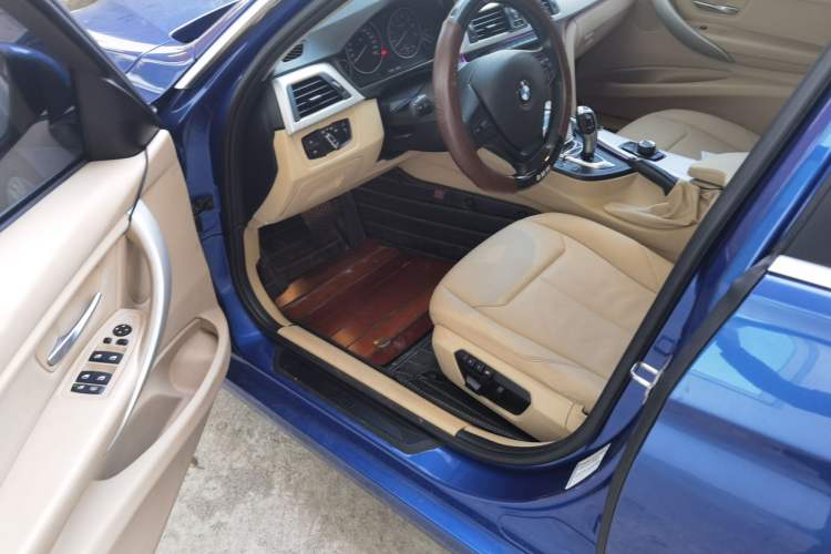 Used BMW 3 Series 2015 320Li Luxury Edition Fashion Model
