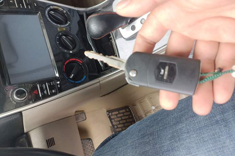 Used Mazda 6 2011 2.0L Automatic Fashion Edition Vehicle Key