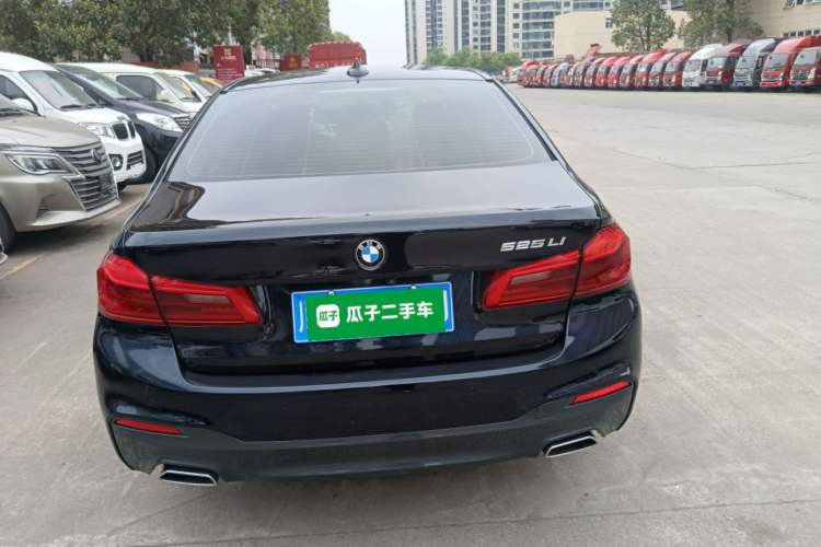 Used BMW 5 Series 2018 525Li M Sport Package