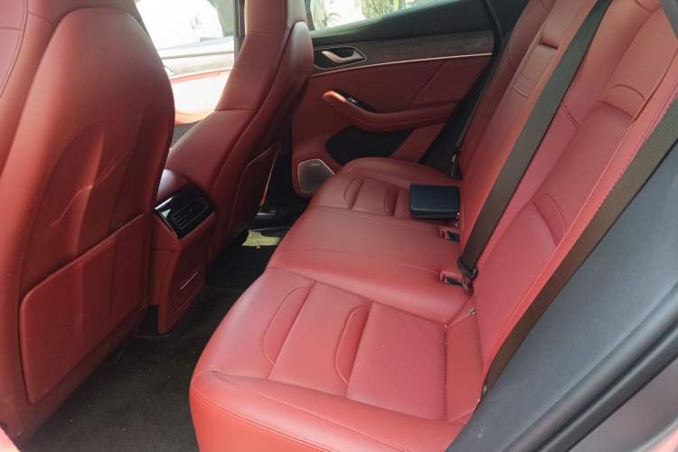 Used SERES SF5 2021 Four-Wheel Drive Freedom Expedition Edition
