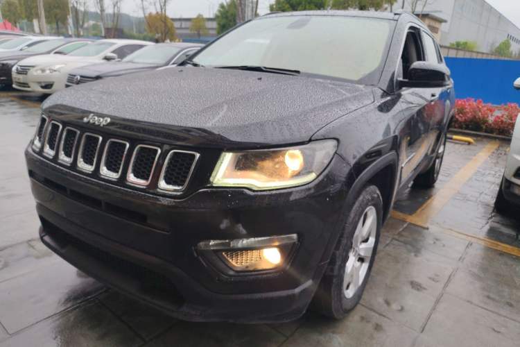 Used Jeep Compass 2020 220T Automatic Leading Edition