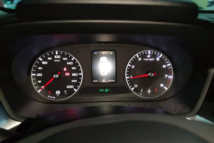 Used MG 5 2021 180 DVVT CVT Youthful Style Edition
