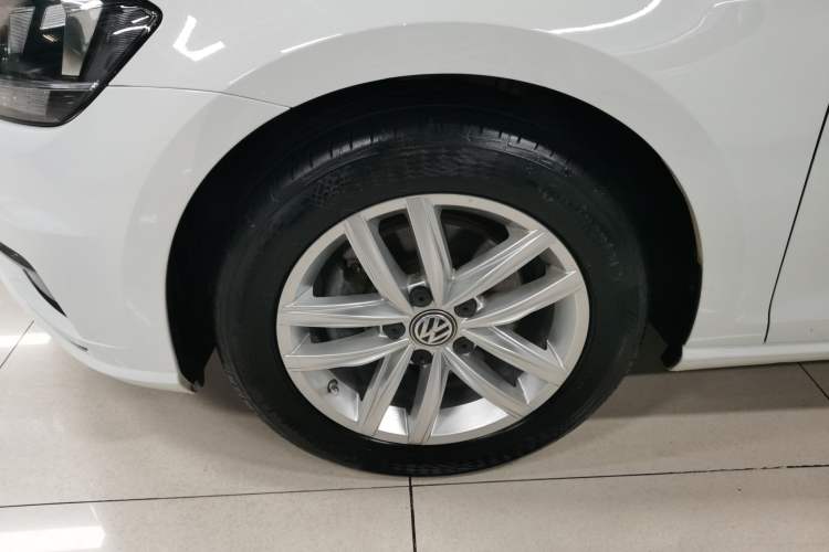 Used Volkswagen Golf 2019 1.6L Automatic Comfort Model China V Standard