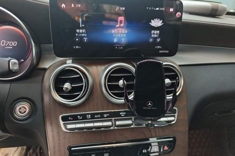 Used Mercedes-Benz GLC 2021 GLC 260 L 4MATIC Luxury Model