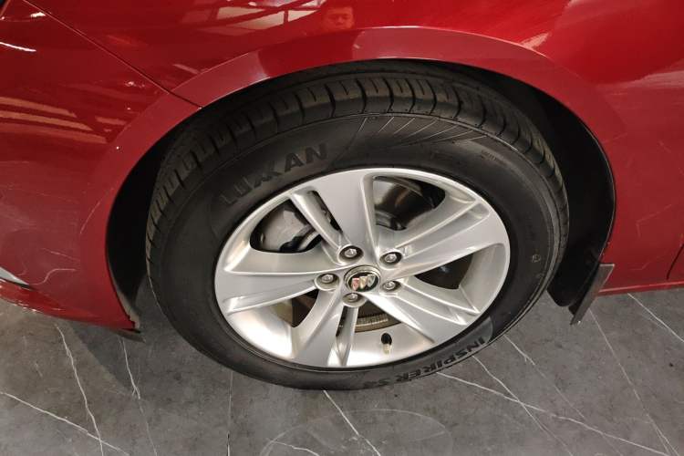 Used Buick Regal 2019 20T Elite Version China V Standard Left Front Wheel Hub