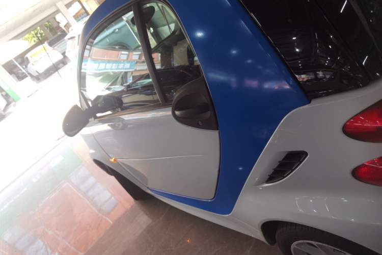 Used smart fortwo 2014 1.0 MHD Midnight Purple Limited Edition
