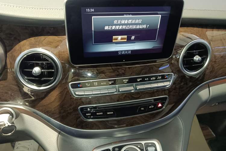 Used Mercedes-Benz V-Class 2017 V 260 L Prestige Extended Edition