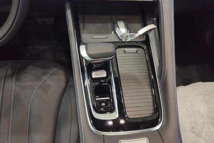 Used Geely Auto Preface 2026 Model Oriental Yao 1.5TD Kunlun Edition