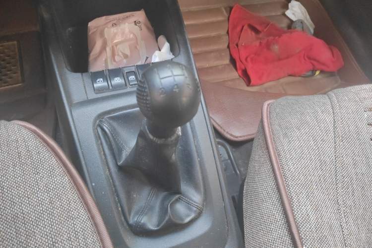 Used Chevrolet Sail 2013 Sedan 1.4L Manual Ideal Happiness Edition
