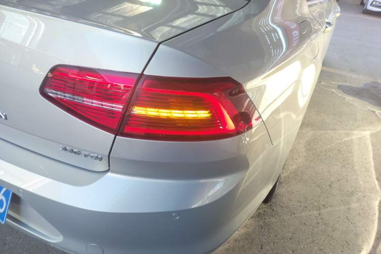 Used Volkswagen Magotan 2019 330TSI DSG Luxury Model China V Standard