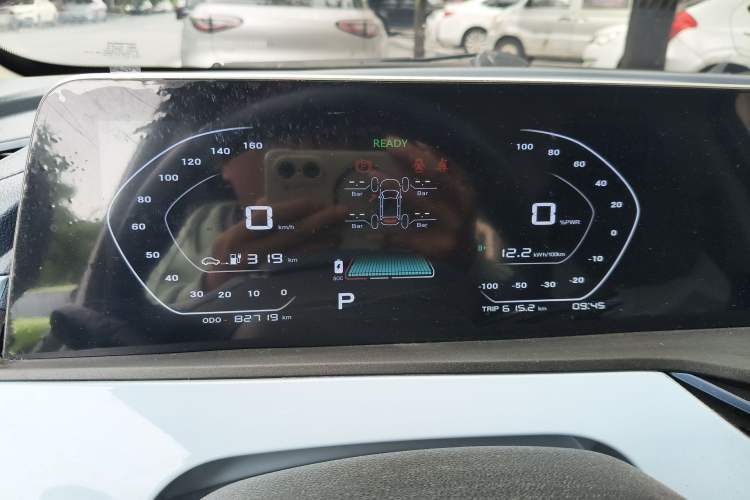 Used CHANGAN Benni E-Star 2022 Qingxin Edition Colorful Model Lithium Iron Phosphate Instrument Cluster