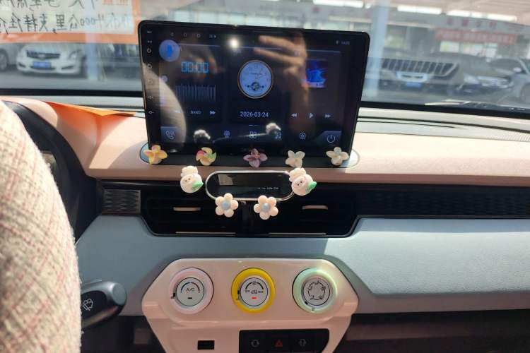 Used Chery QQ Ice Cream 2025 155km Sundae Edition Audio And AC Panel