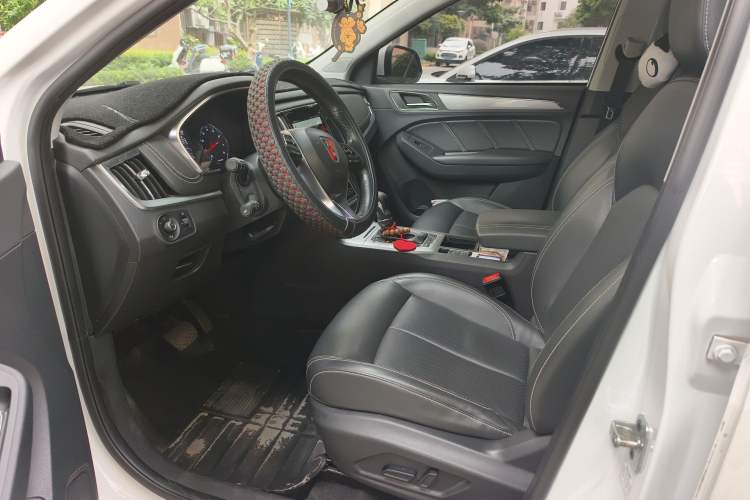 Used Roewe RX5 2019 20T Two-Wheel Drive Automatic Ali Smart Connectivity Platinum Edition
