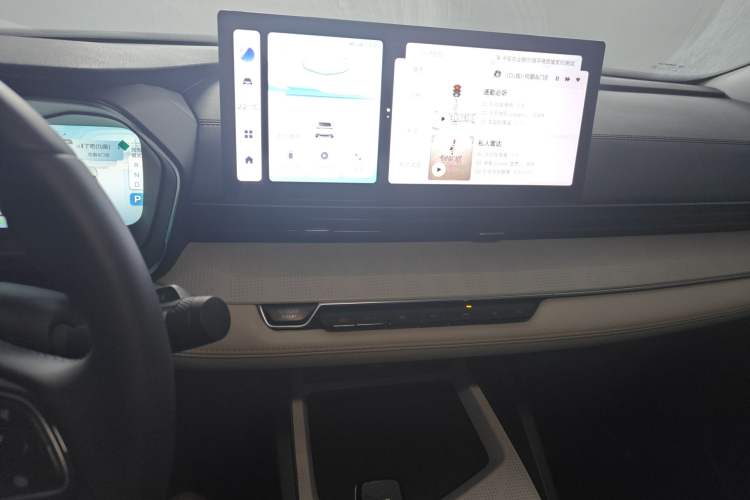 Used Geely Auto Emgrand L HiP 2022 1.5TD-DHT Pro 100KM Super Swift
