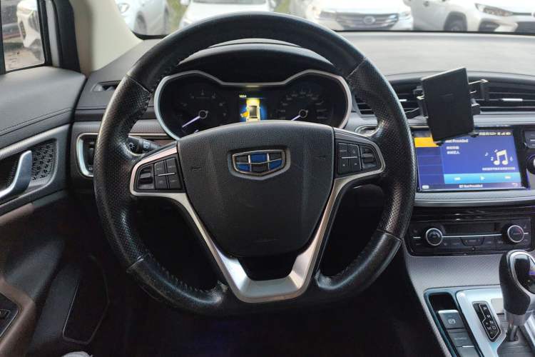 Used Geely Auto Emgrand GS 2017 Sport Edition 1.3T Automatic Smart Connectivity Model Steering Wheel
