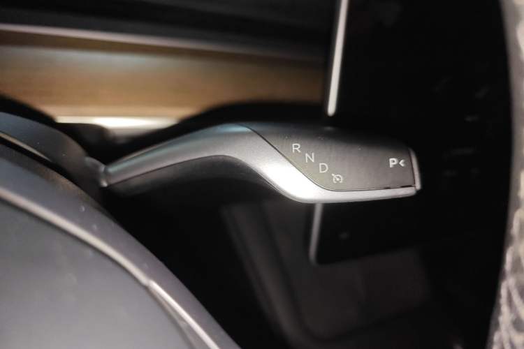 Used Tesla Model Y 2022 Rear-Wheel-Drive Version
