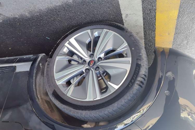 Used Hongqi E-HS9 2022 660 km Range Flagway Edition Six Seats