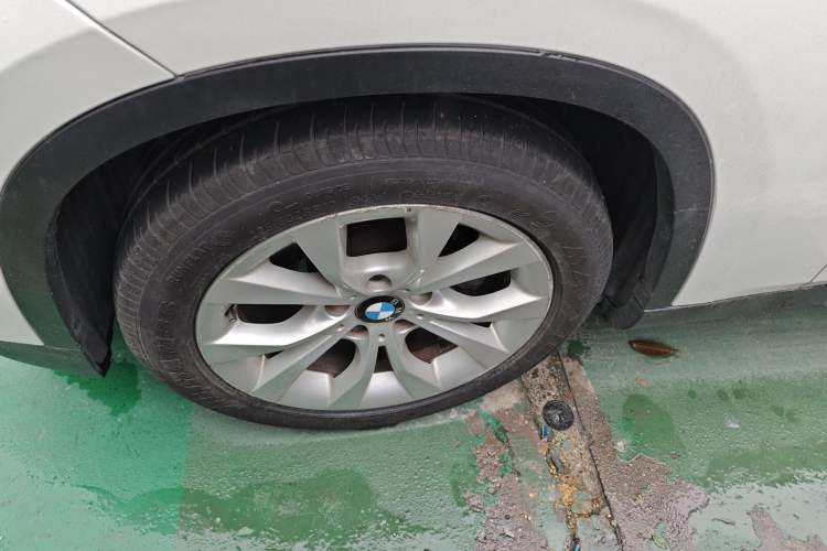 Used BMW X1 2013 sDrive18i Leading Model Exterior 4