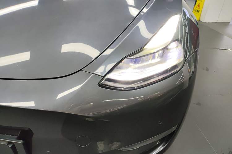 Used Tesla Model Y 2021 Long-Range All-Wheel-Drive Version
