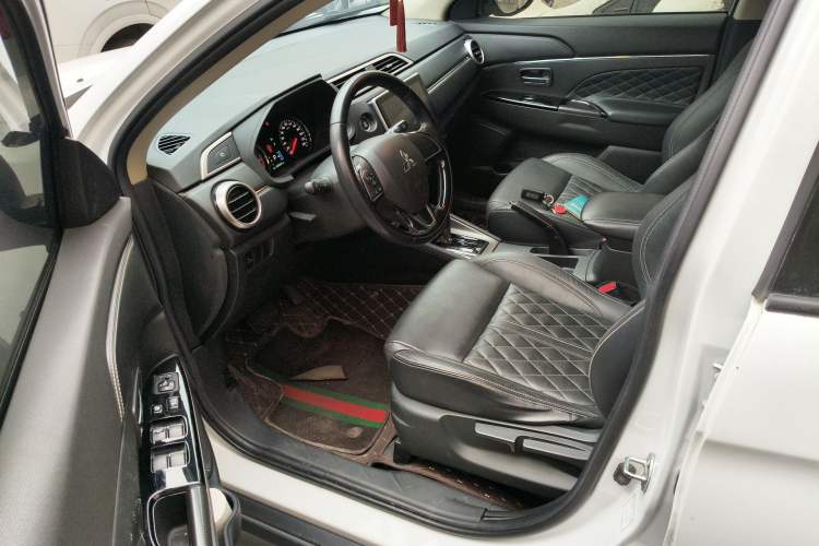 Used Mitsubishi ASX 2020 2.0L CVT Smart Edition
