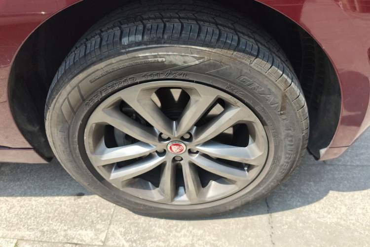 Used Jaguar F-PACE 2016 3.0 SC Four-Wheel Drive R-Sport Sport Edition