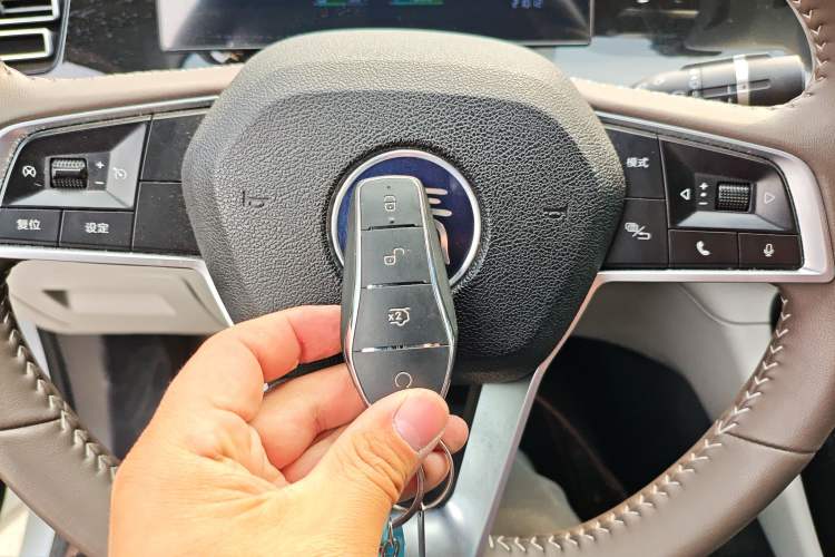 Used BYD Qin PLUS 2023 Champion Edition DM-i 55KM Leading Model
