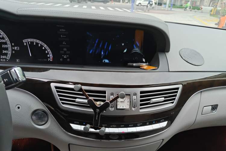 Used Mercedes-Benz S-Class 2012 S 300 L Business-Class Grand Edition