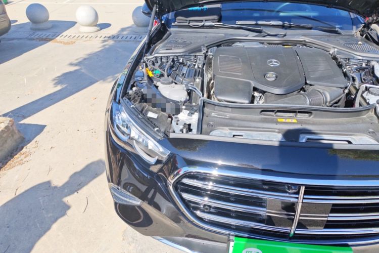 Used Mercedes-Benz E-Class New Energy 2024 E 350 e L Plug-in Hybrid Sedan Right Front Headlight